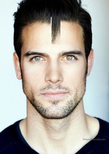 Clarke Kent/superman