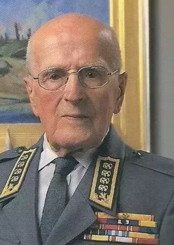 Commander Clifford Herrington