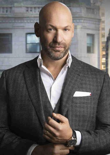 Corey Stoll