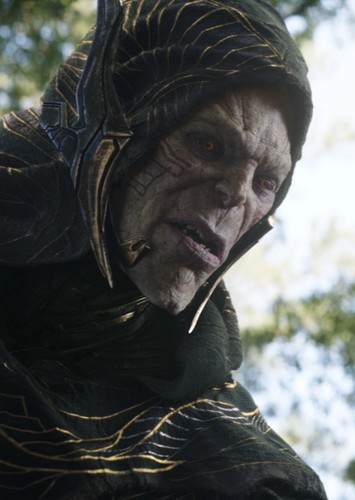 Corvus Glaive