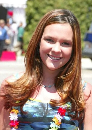 Courtnee Draper