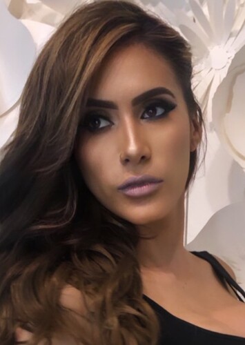 Cristina Vee