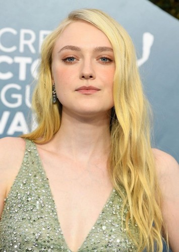 Dakota Fanning