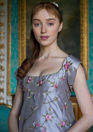 Daphne Bridgerton in Bridgerton