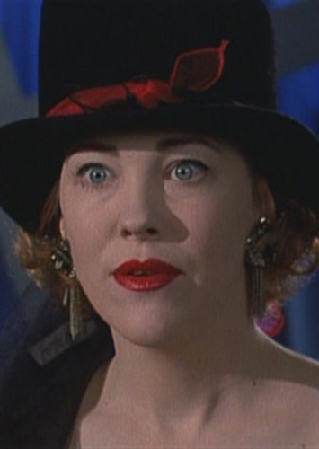 Delia Deetz