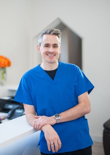Dentist