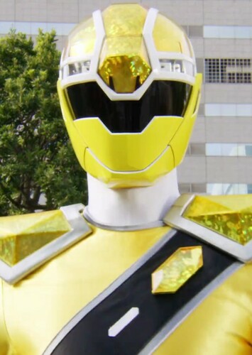 Deon Bell The Yellow Ranger