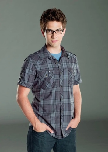 Derek (My Super Psycho Sweet 16)
