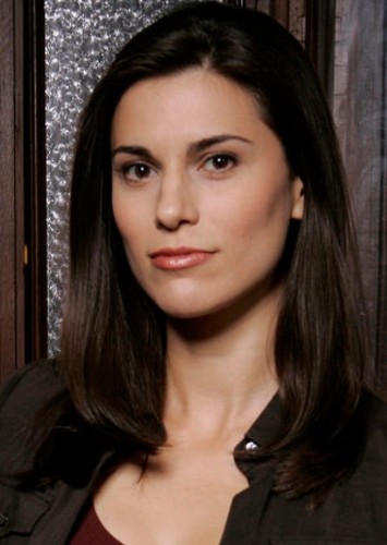 Det. Nina Cassady