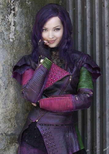 Dove Cameron