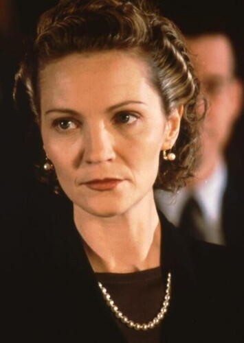 Dr Eve Archer