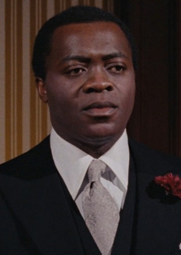 Dr. Kananga