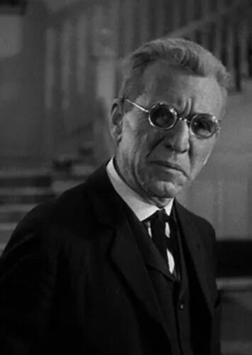 Edward Van Sloan