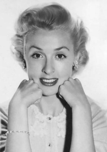 Elena Verdugo
