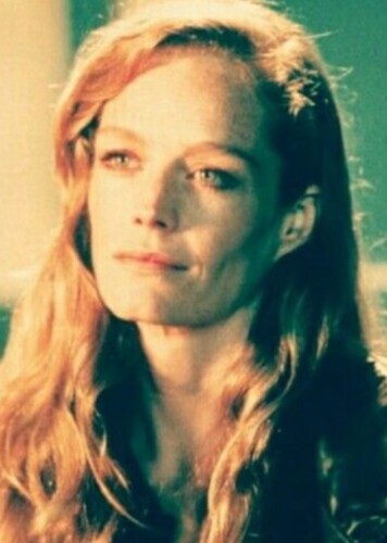 Elizabeth "Lizzie" Calvert
