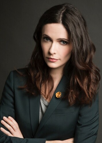 Elizabeth Tulloch