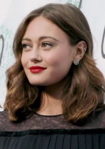Ella Purnell