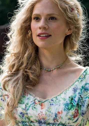 Ella's mother