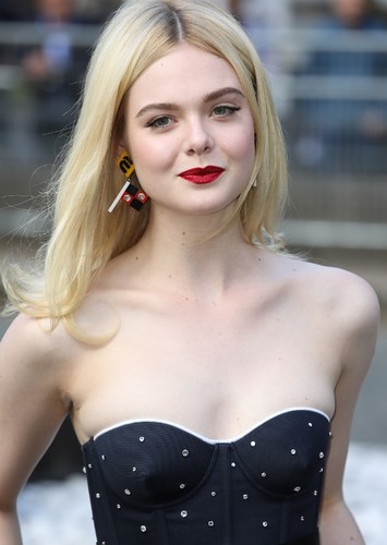 Elle Fanning