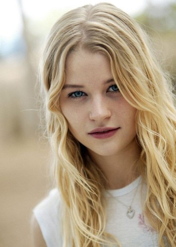 Emilie de Ravin