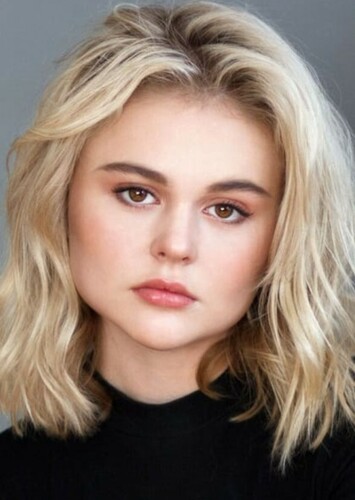 Emily Alyn Lind
