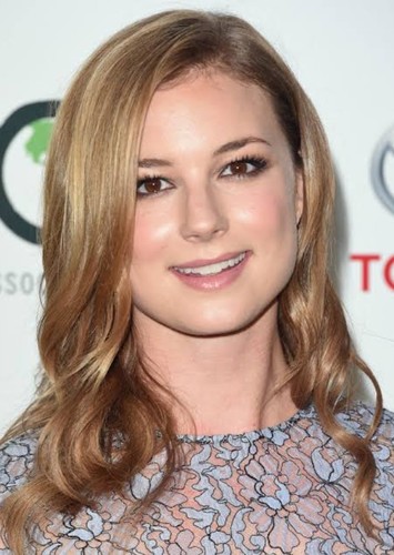 Emily VanCamp