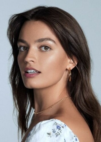 Emma Mackey