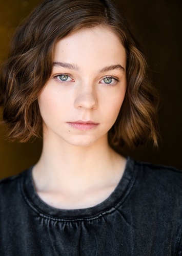 Emma Myers