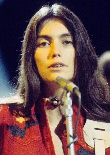 Emmylou Harris