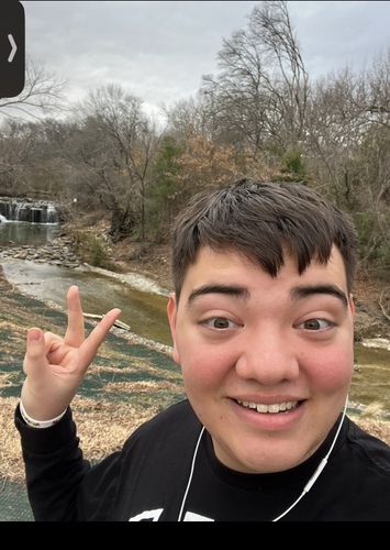 Ethan Thomas