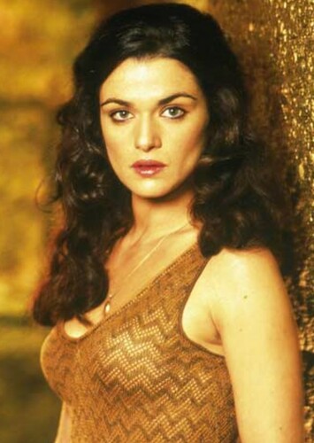 Evelyn Carnahan