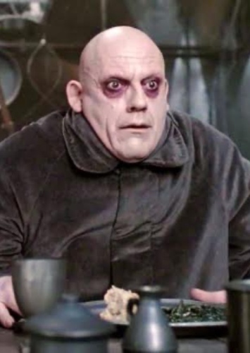 Uncle Fester Addams  _(season 1)_