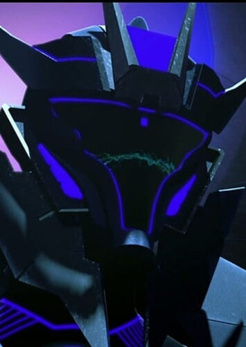Futuros Actores De Doblaje De Soundwave En TF Prime Con Voz Robótica