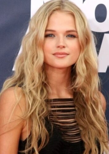 Gabriella Wilde
