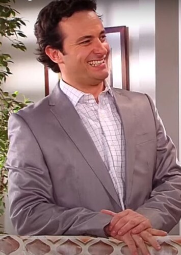 Gastón Astaburuaga