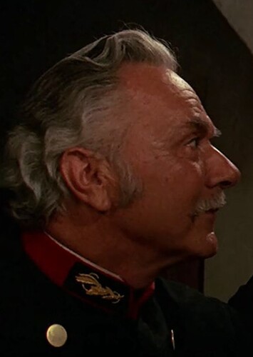 General LaClaire