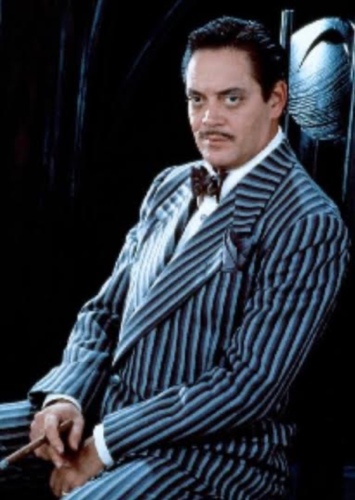 Mr Gomez Addams _(Season 1)_