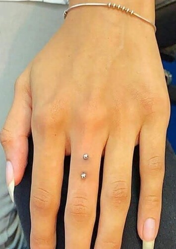 Hand