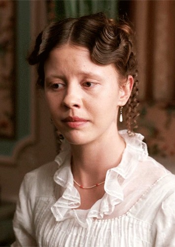 Harriet Smith in Emma (KDrama)