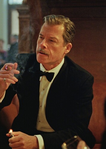 Harrison Lee Van Buren Sr.