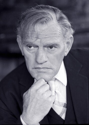 Harry Andrews
