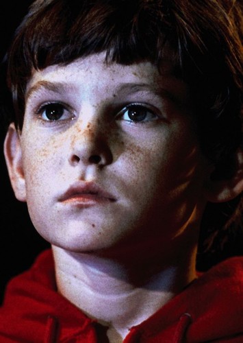 Henry Thomas