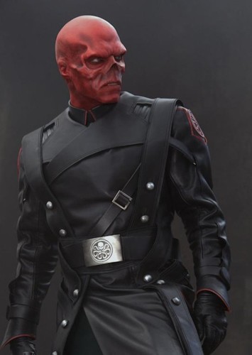 Hugo Weaving