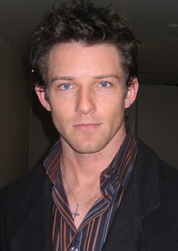 Ian Bohen