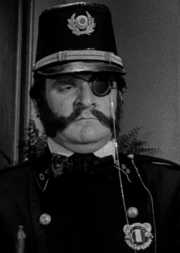Inspector Kemp