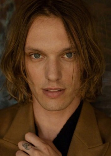Jamie Campbell Bower