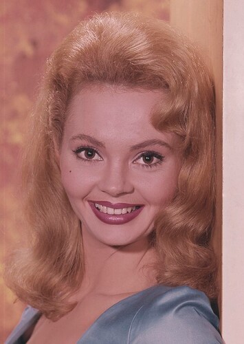 Jeannine Riley