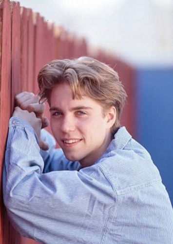 Jonathan Brandis