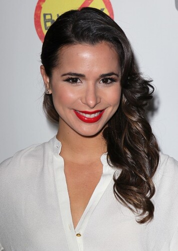 Josie Loren
