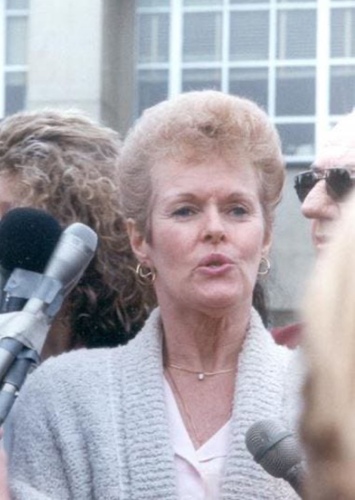 JUDITH SMART (GREG'S MOTHER)